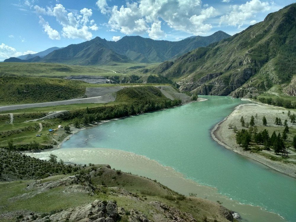 Слияние рек Чуя и Катунь