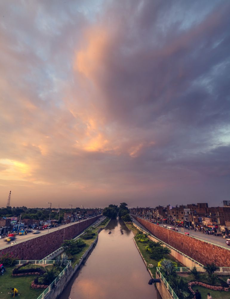 canal faisalabad