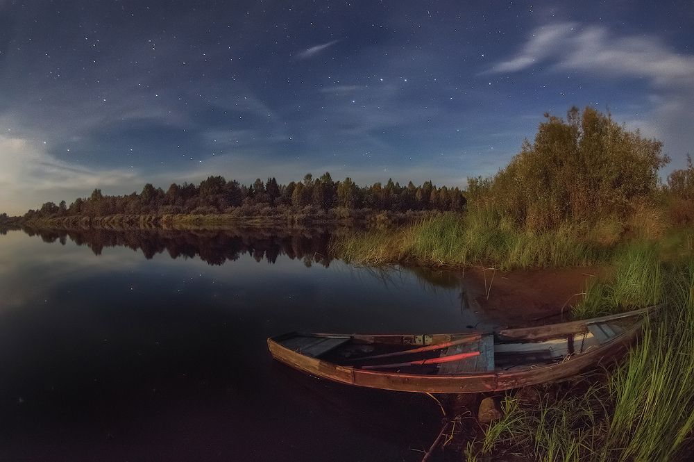 про лунную ночь, звезды и лодочку