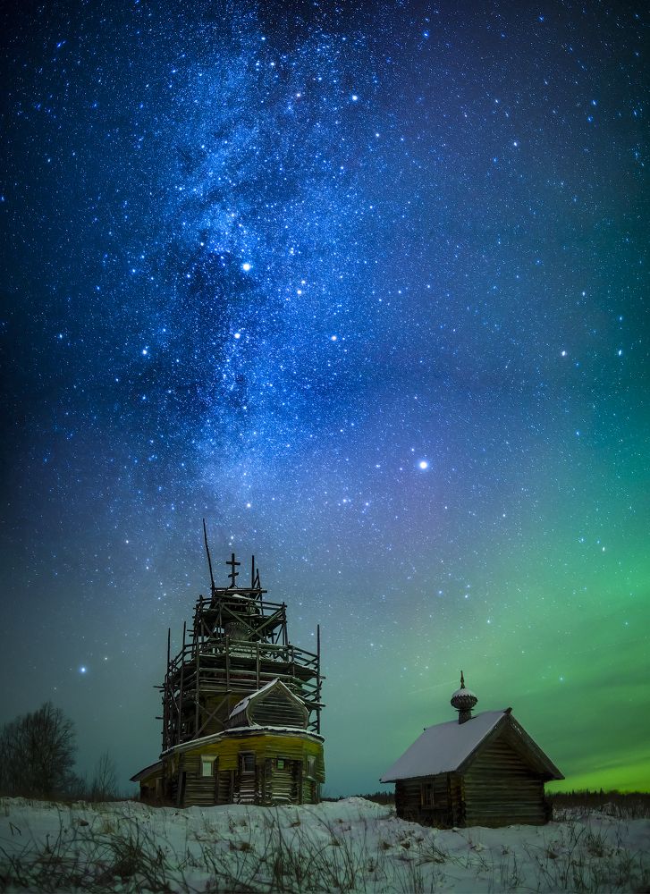 Под млечным путем