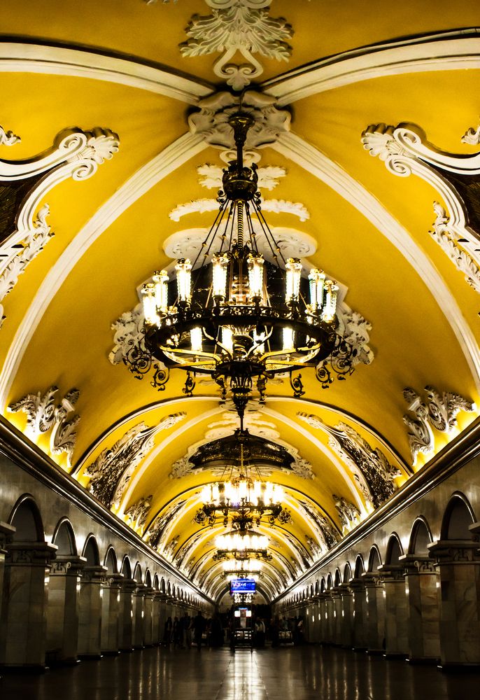 Komsomol’skaya station