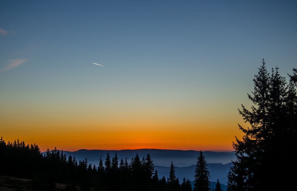 Захід сонця на г.Мармароси