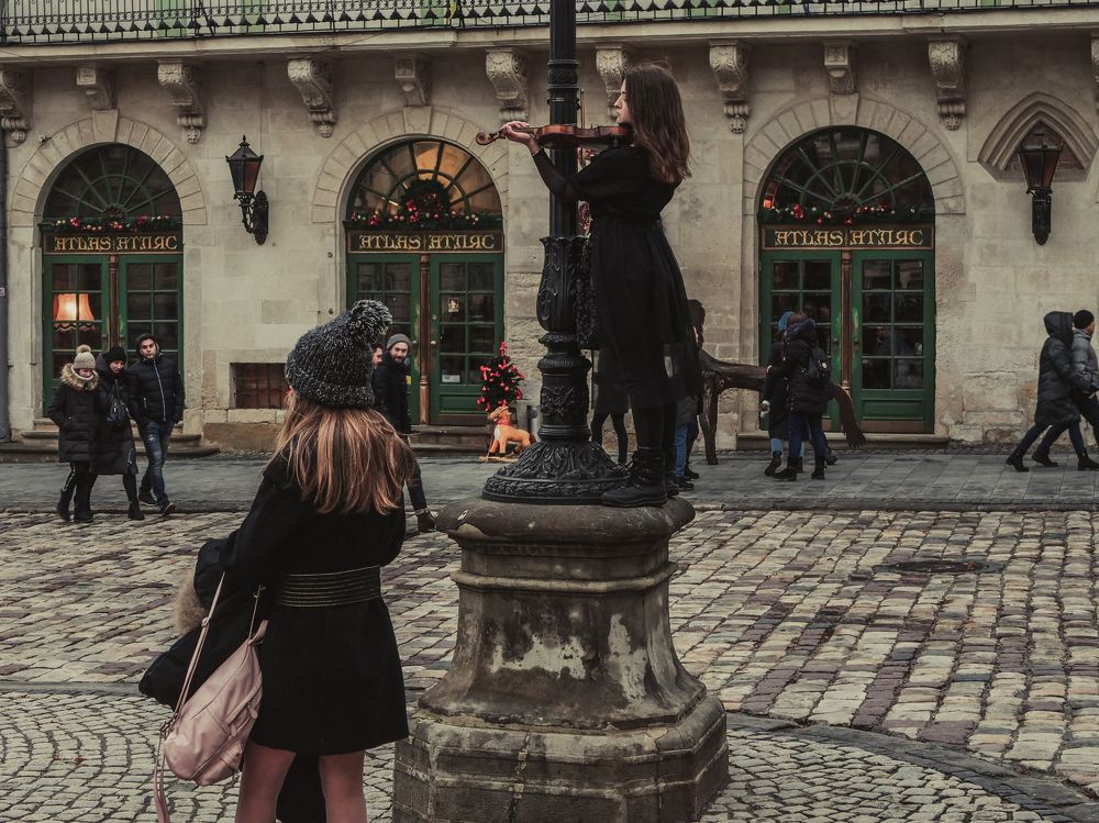 Уличный концерт. Львов, 2018