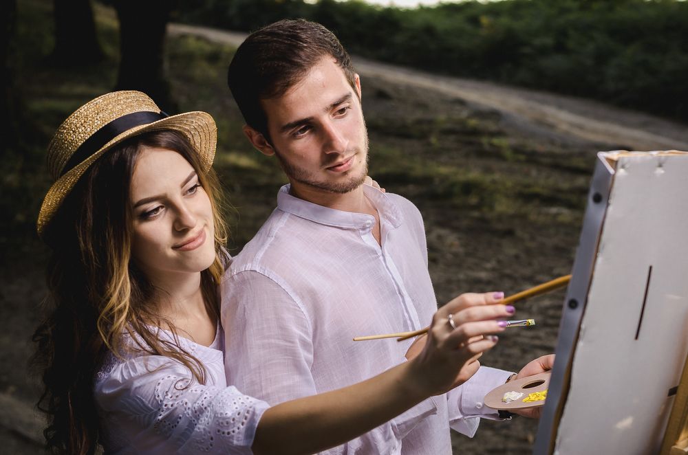 Мы рисуем любовь на холсте