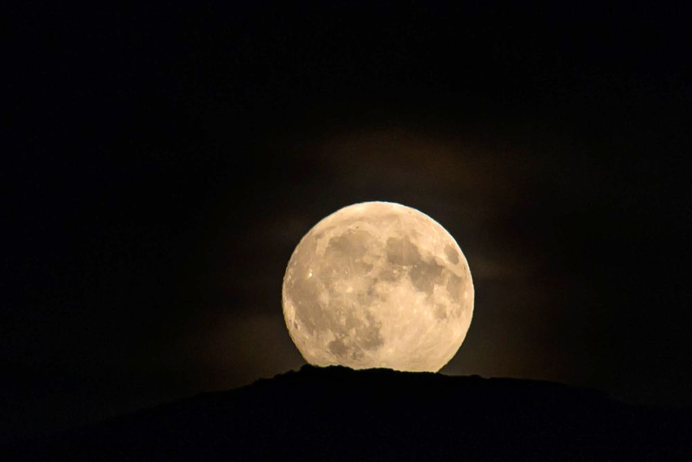 Восход луны