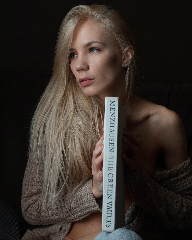 Знакомство с книгой