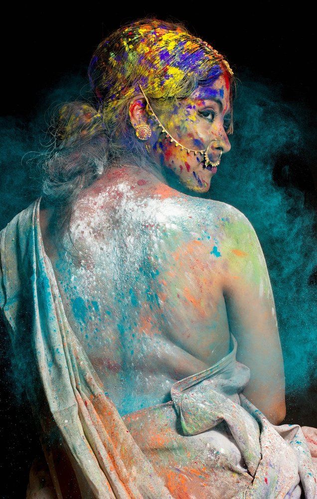 face in holi