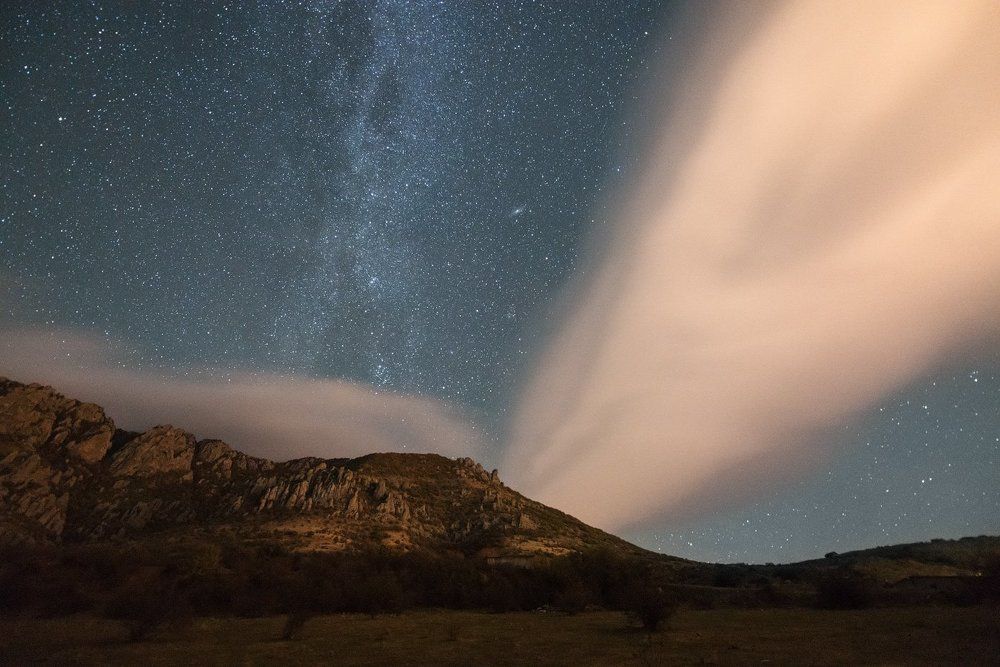 Звёздная ночь у подножия Демерджи
