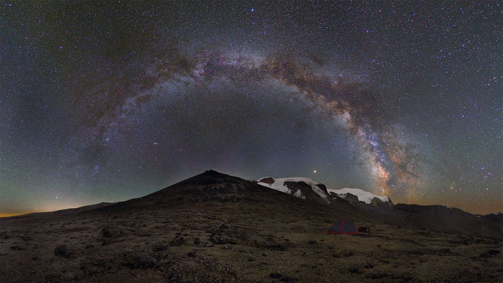 Ночь на склоне Эльбруса