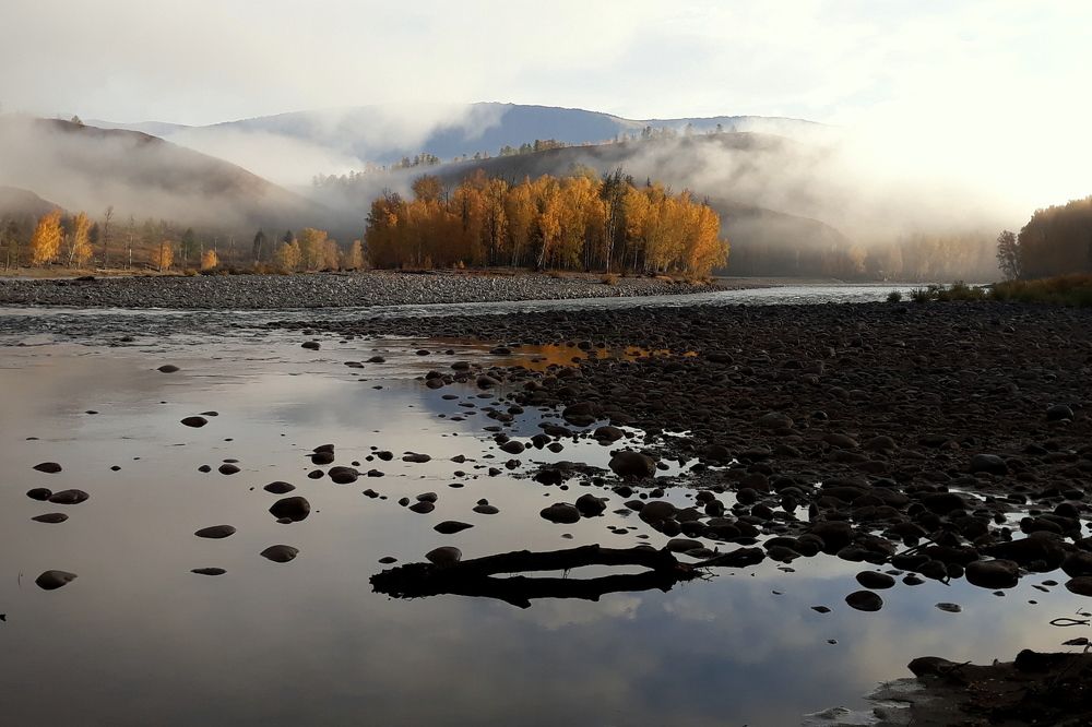 Осень на реке Катунь