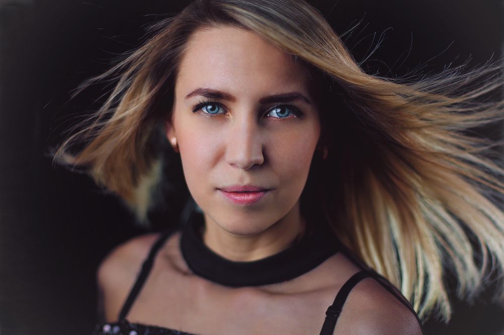 Модель: Яна