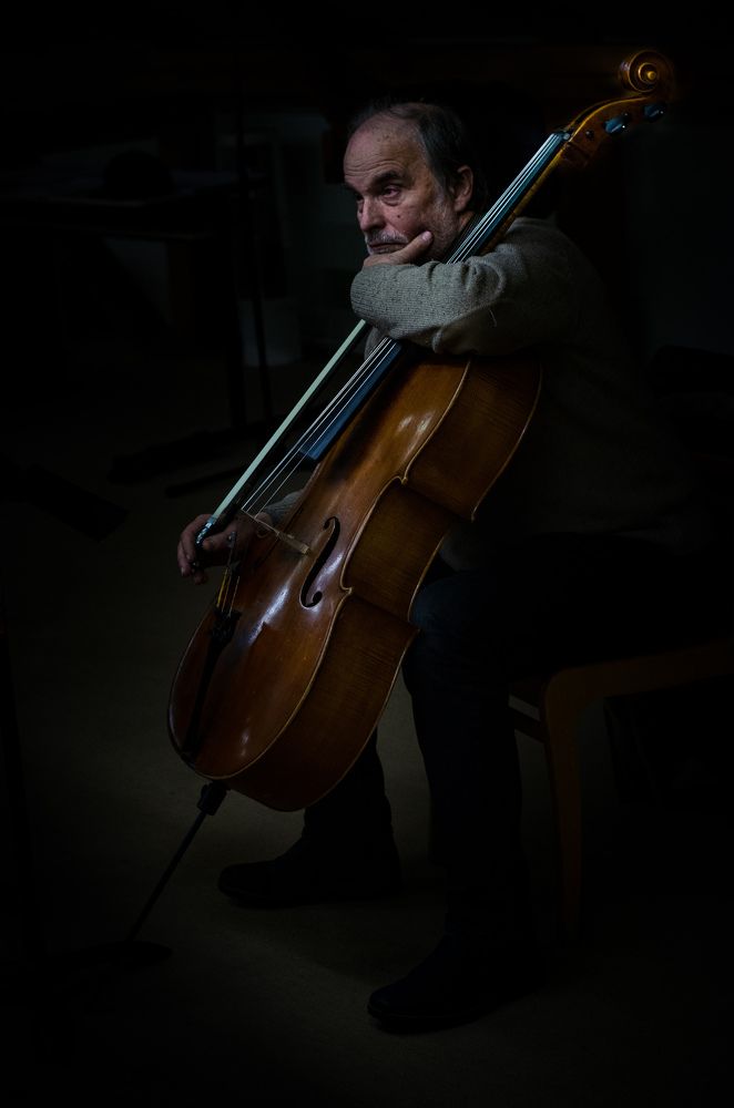 cellist
