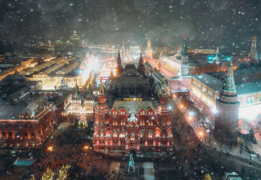 Пролетая над Москвой