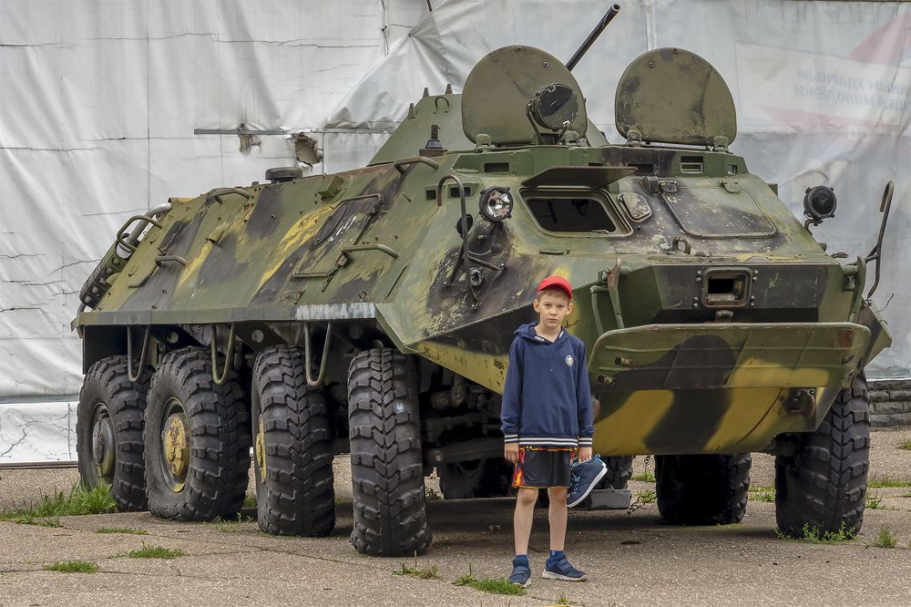 Недетские игрушки