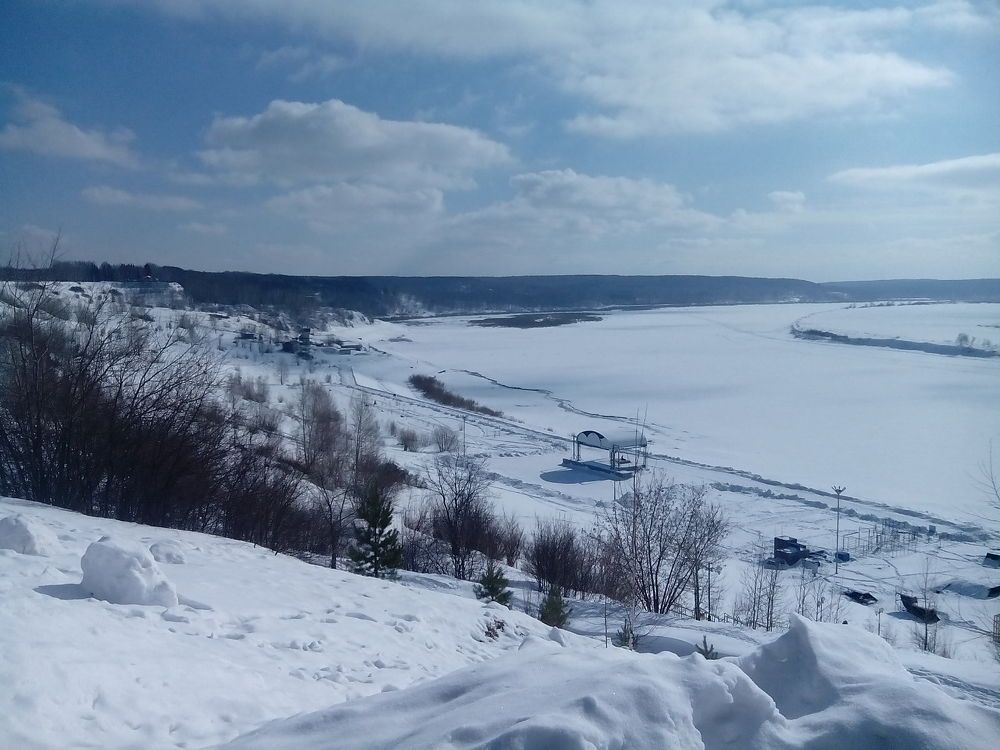 Мороз и солнце - день чудесный...