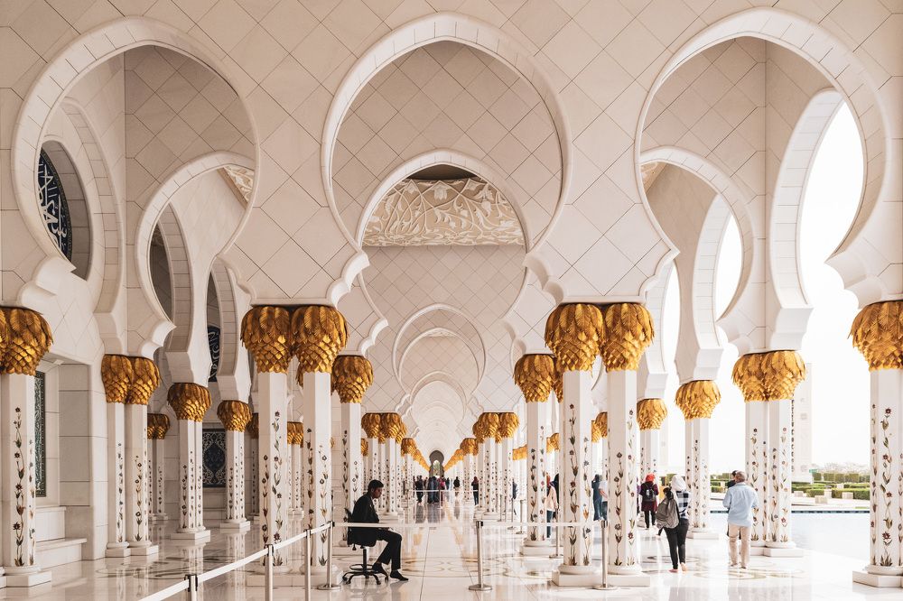 Sheikh Zayed Mosque Walkway