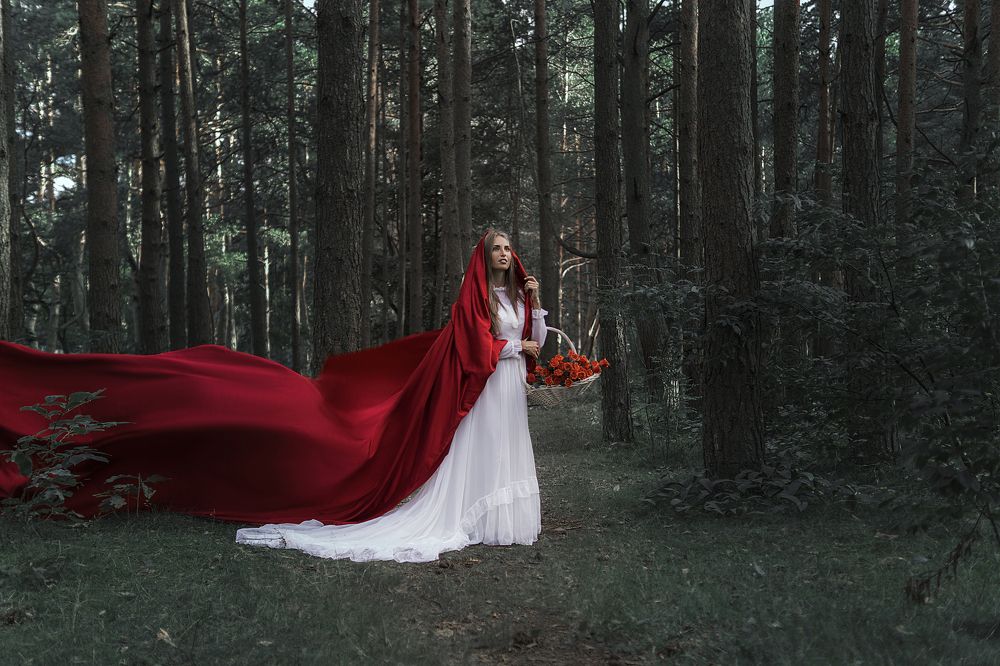 Девушка в лесу