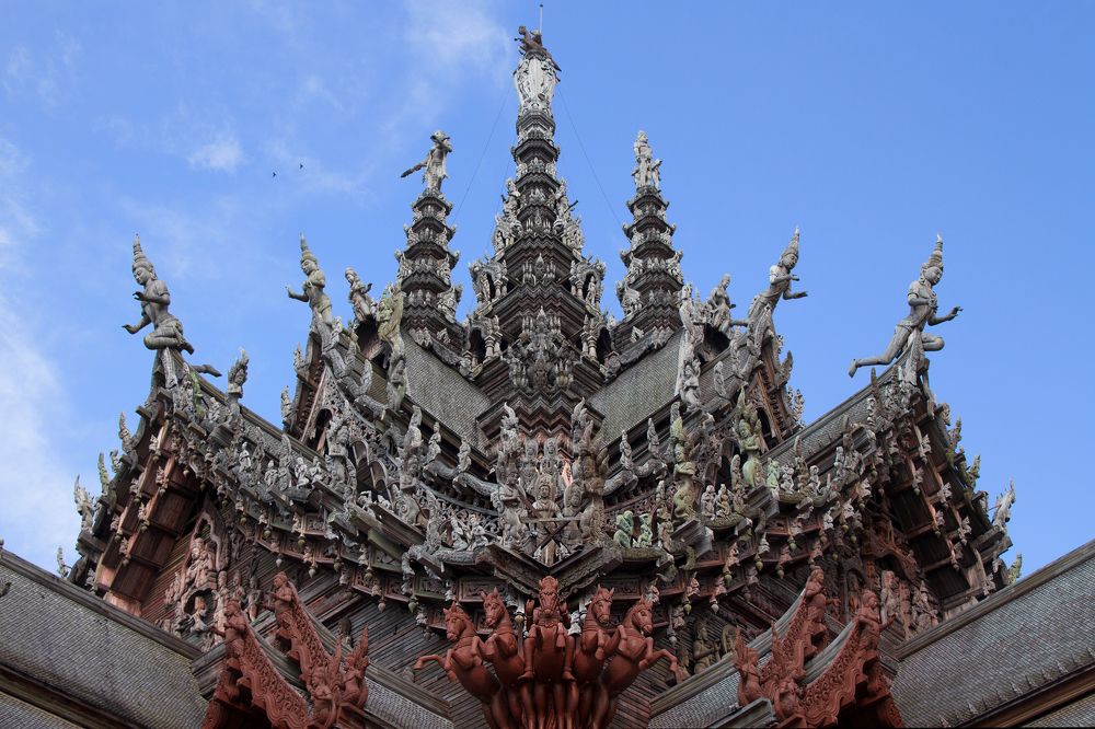 Храм Истины