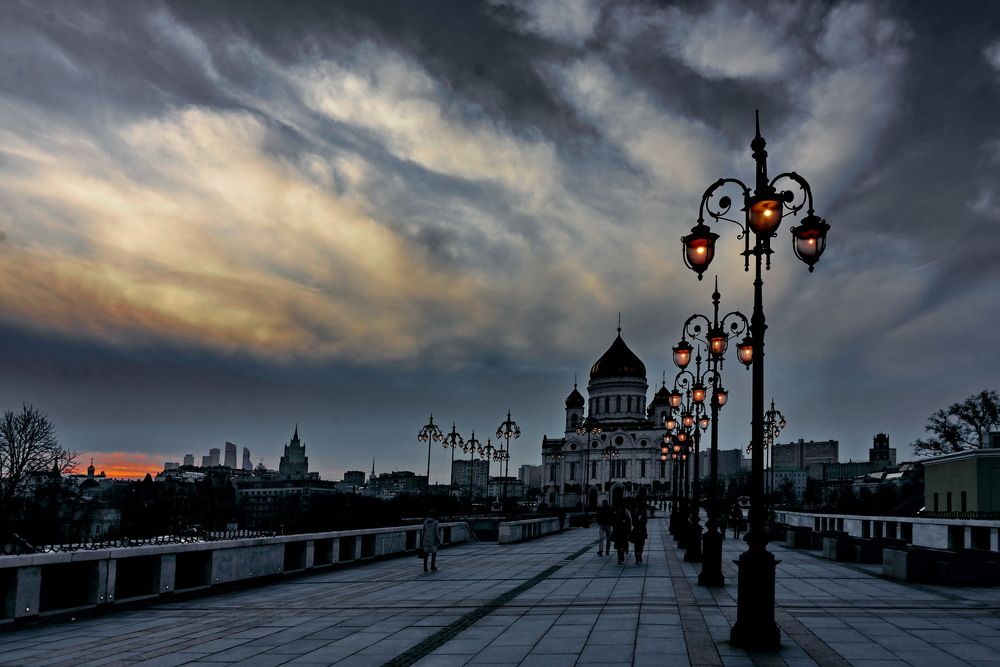 ВОЗНЕСЕНИЕ .