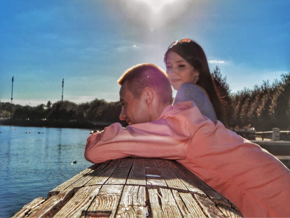 Влюблённые часов не наблюдают.