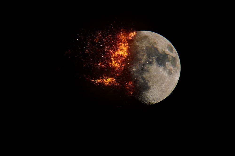 Moon explosion