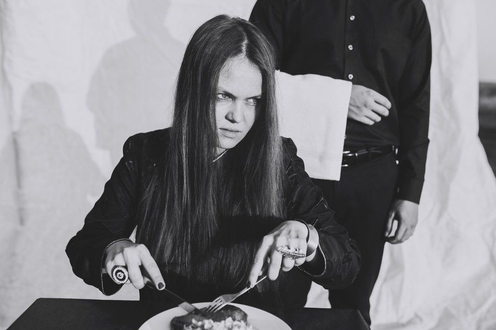 Тревожный ужин