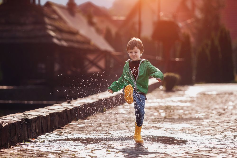 прогулка по лужам