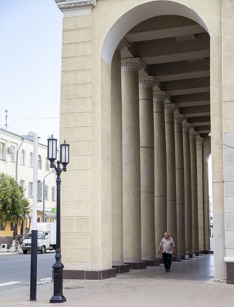 Арка Оренбургского Драматического театра