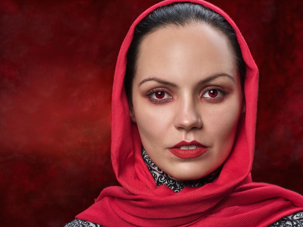 Красный портрет