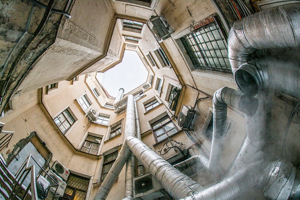 Дворы-колодцы (Yards wells)