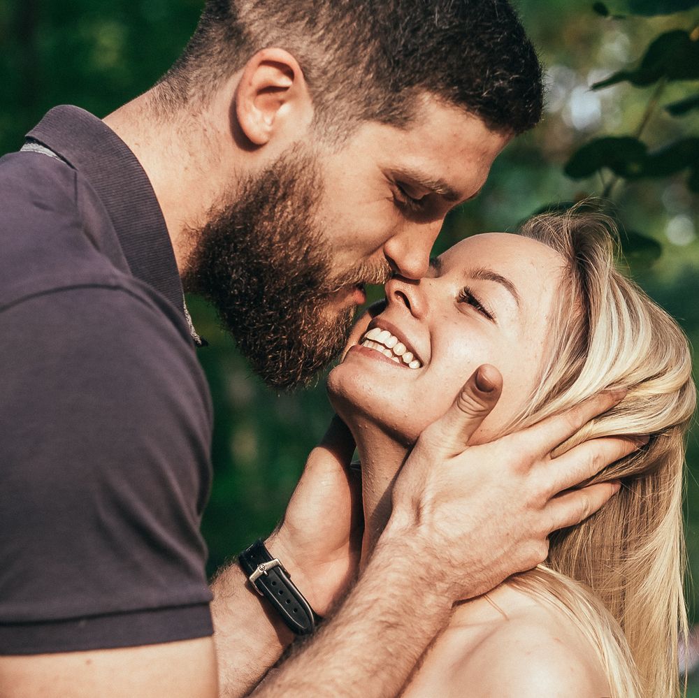 Мир сузился до глаз твоих