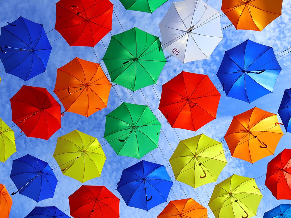 Парящие зонтики