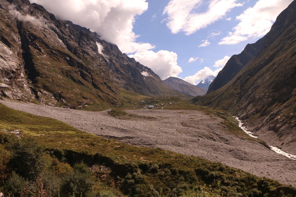 Snow and debris avalanches in Langtang Village, Rasuwa, Nepal