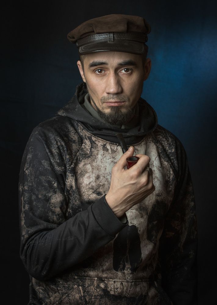 Портрет мужчины с трубкой