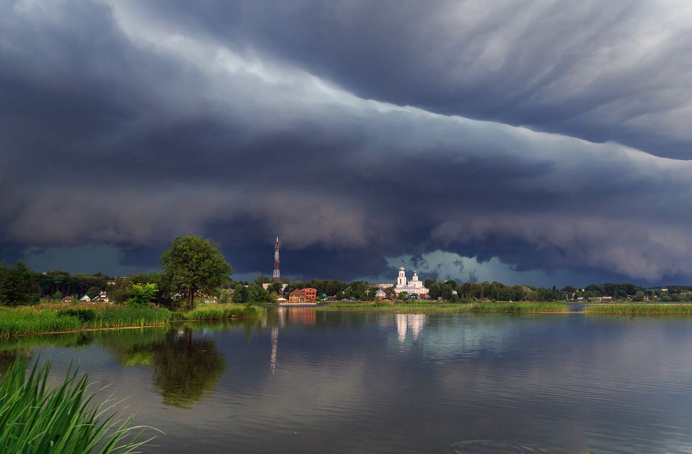 Ураган надвигается