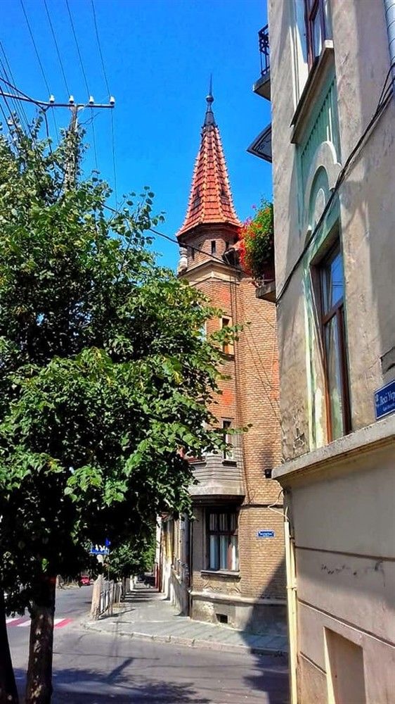 Маленький Париж