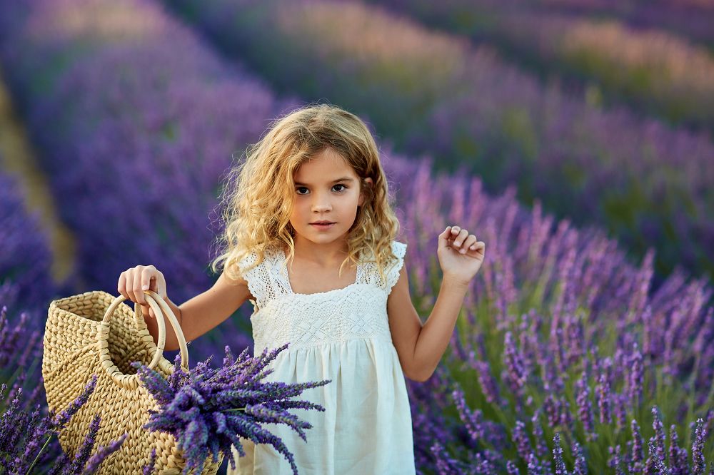 Девочка в лаванде
