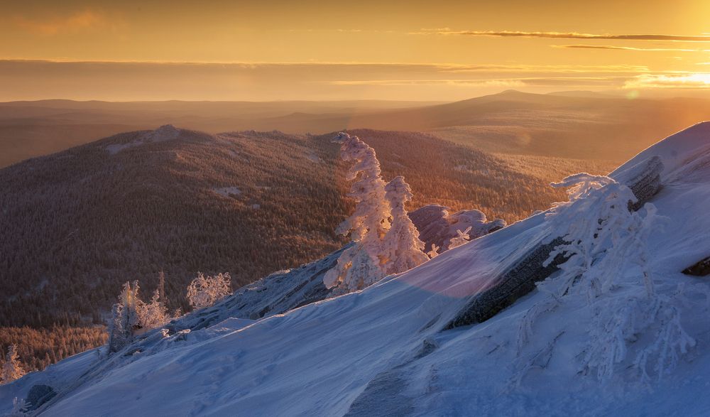 В закатном золоте на хребте Уреньга