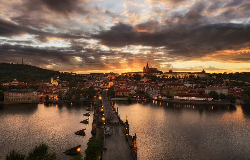 Августовский вечер в Праге