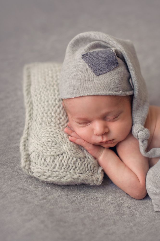 Спят усталые игрушки ...