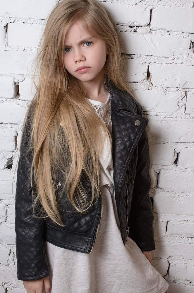 София Проскурня маленькая модель