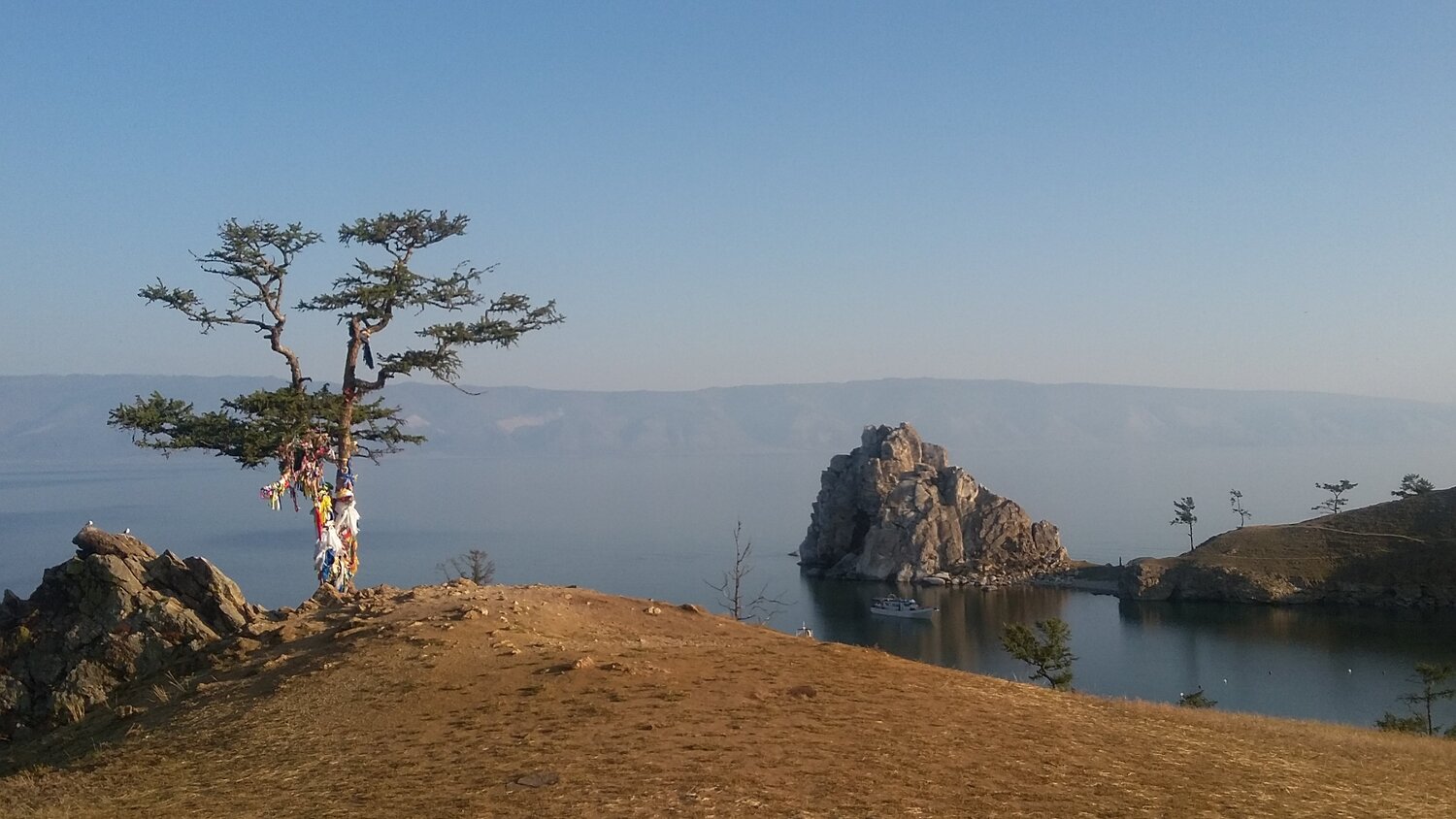 Утро на Байкале