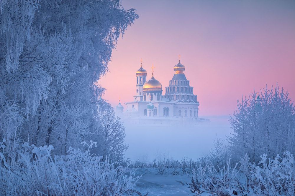 Первый свет