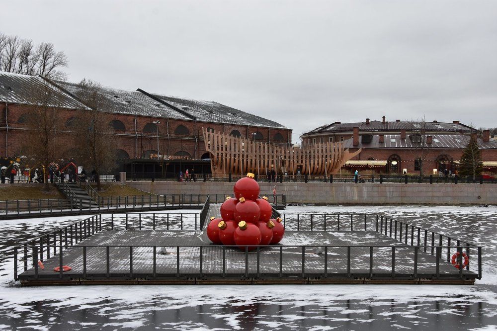 Питер. Каток "Новая Голландия".