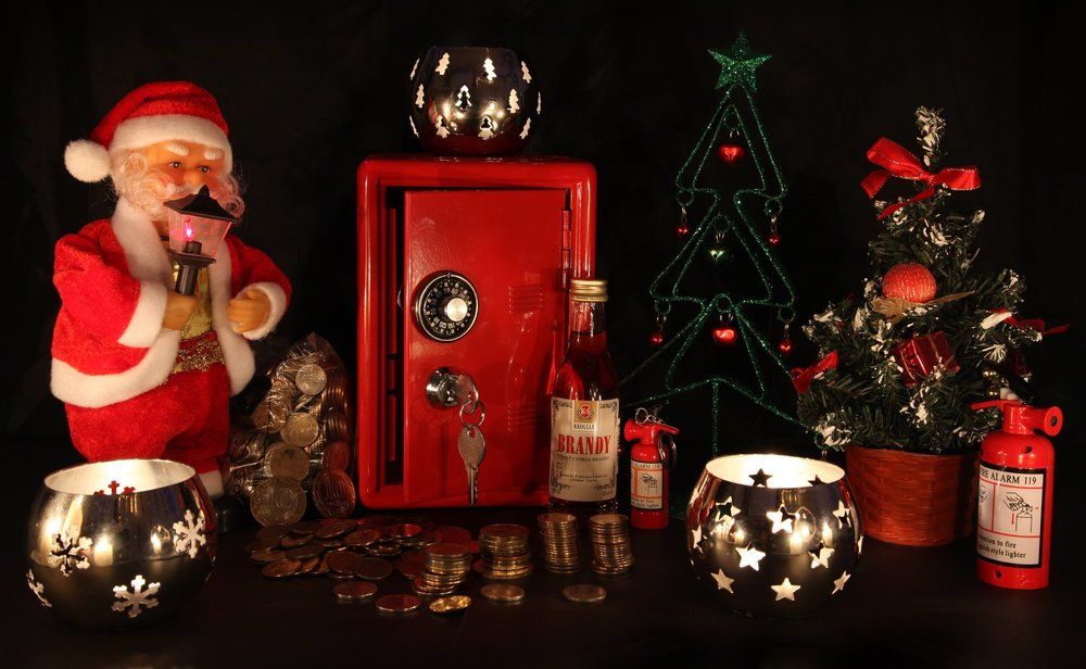 Закрома Деда Мороза.