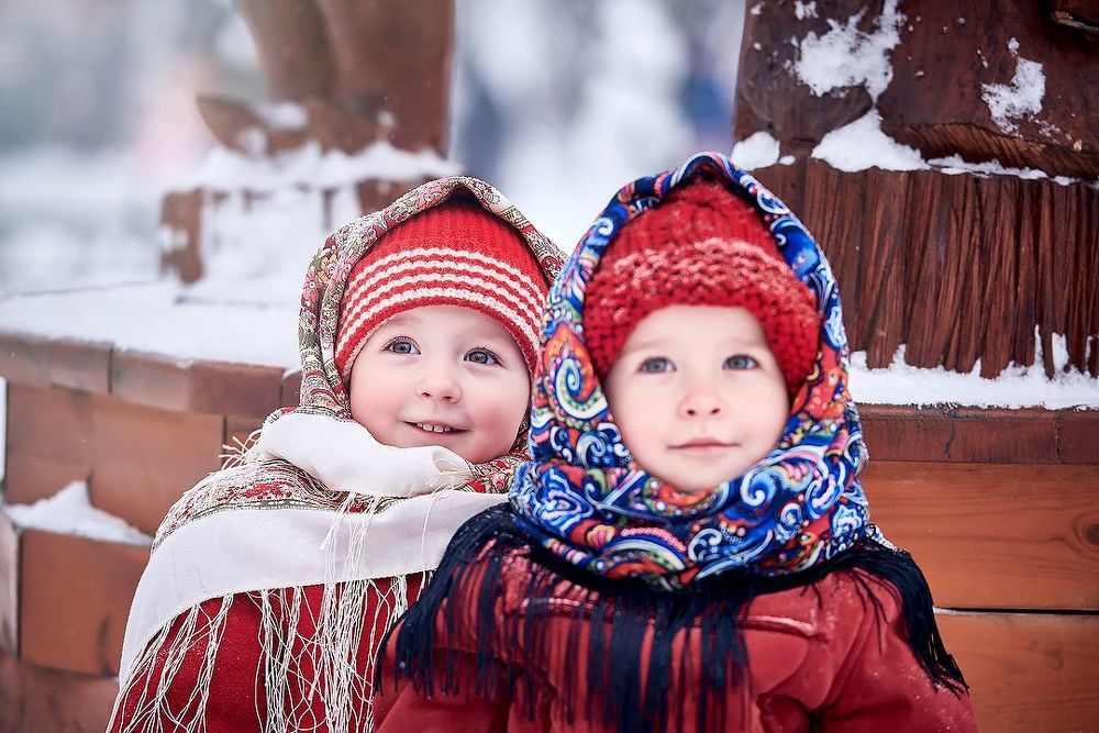 Две сестренки