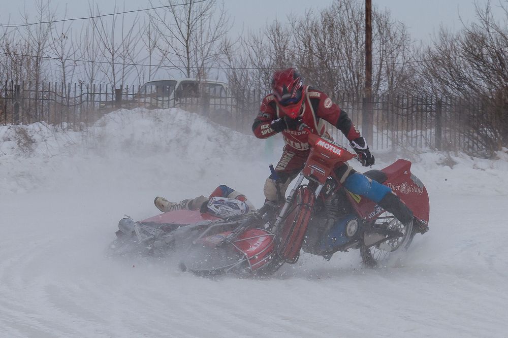 Гоночный инцидент...