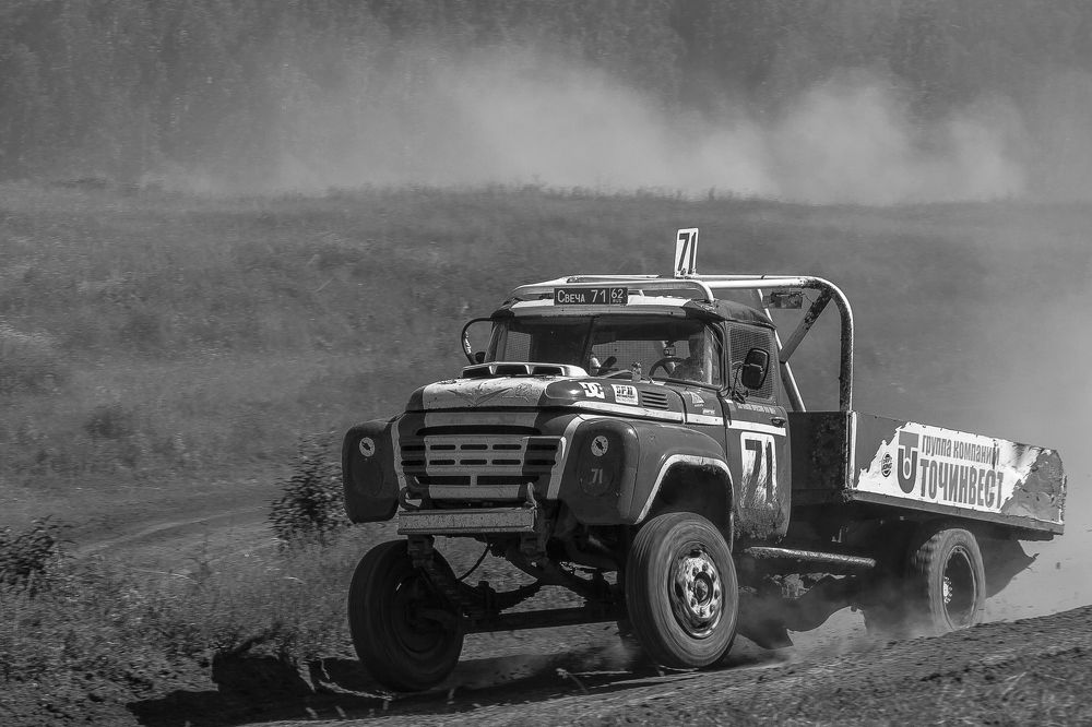 "Свеча" на взлете