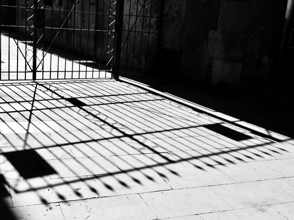 Street shadows II