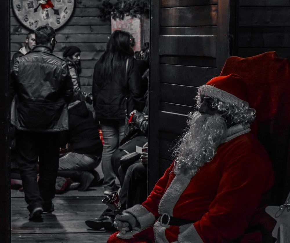 Santa Claus's loneliness